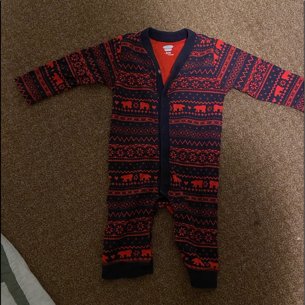2 baby onesies
